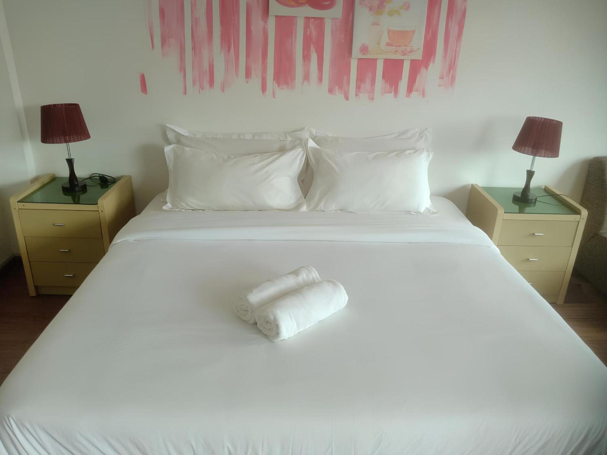 Natol Homestay - Kuching Home Penthouse Airport Road Exterior foto